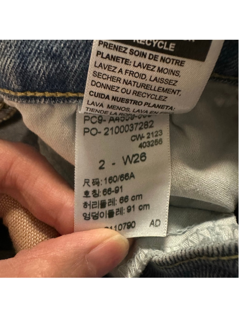 DENIZEN from Levi's Blue '90s Loose Straight Jeans women’s Size 2 acid wash - Picture 3 of 11